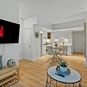 Apartment Elegant & Cozy Two-bedroom Duplex In The Heart Of Yaletown, Vancouver